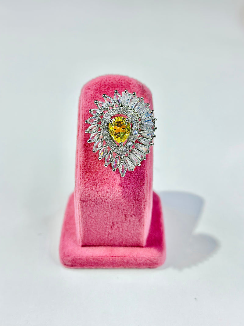 Lilly Ring