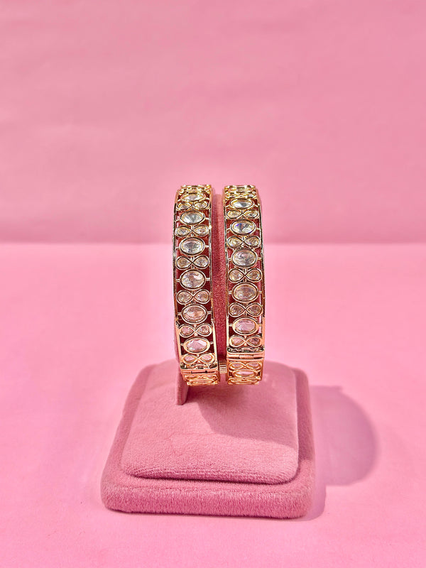 indiriya bangle