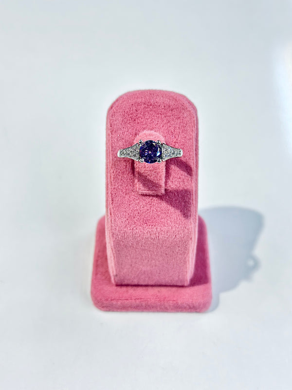 Laraib  Ring
