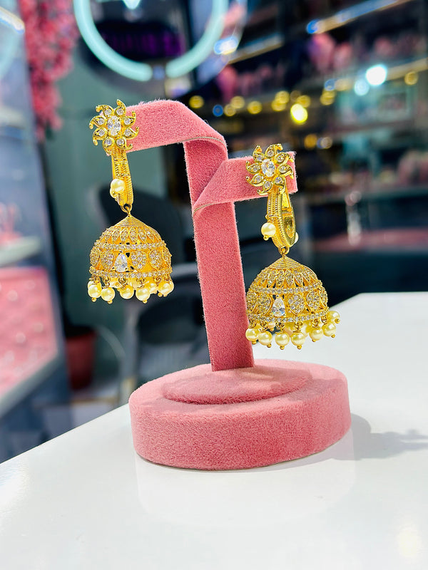 Kirti Jhumka