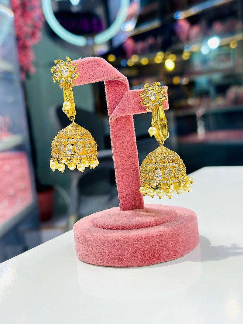 Kirti Jhumka