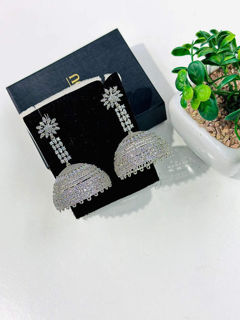 Kiara Jhumka