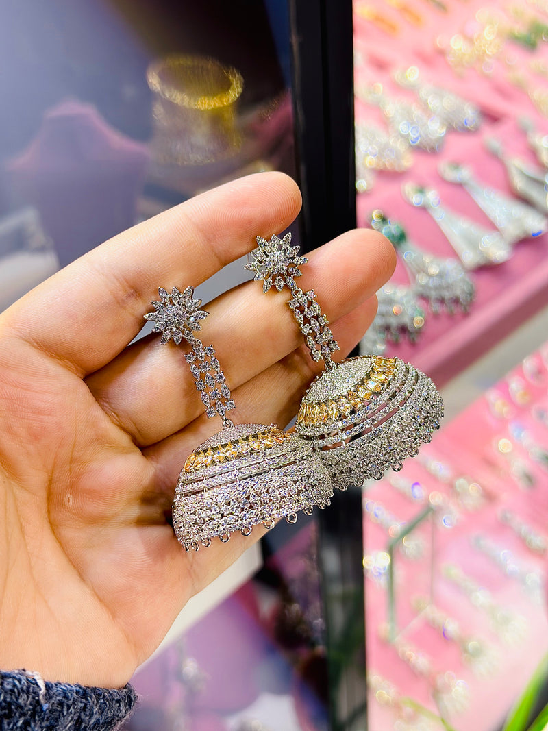 Kiara Jhumka