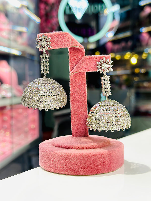 Kiara Jhumka