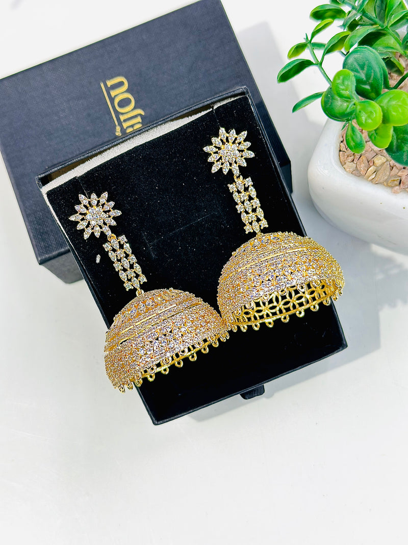 Kiara Jhumka