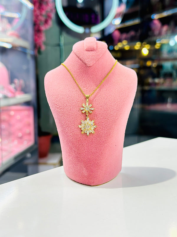 Myla Pendant