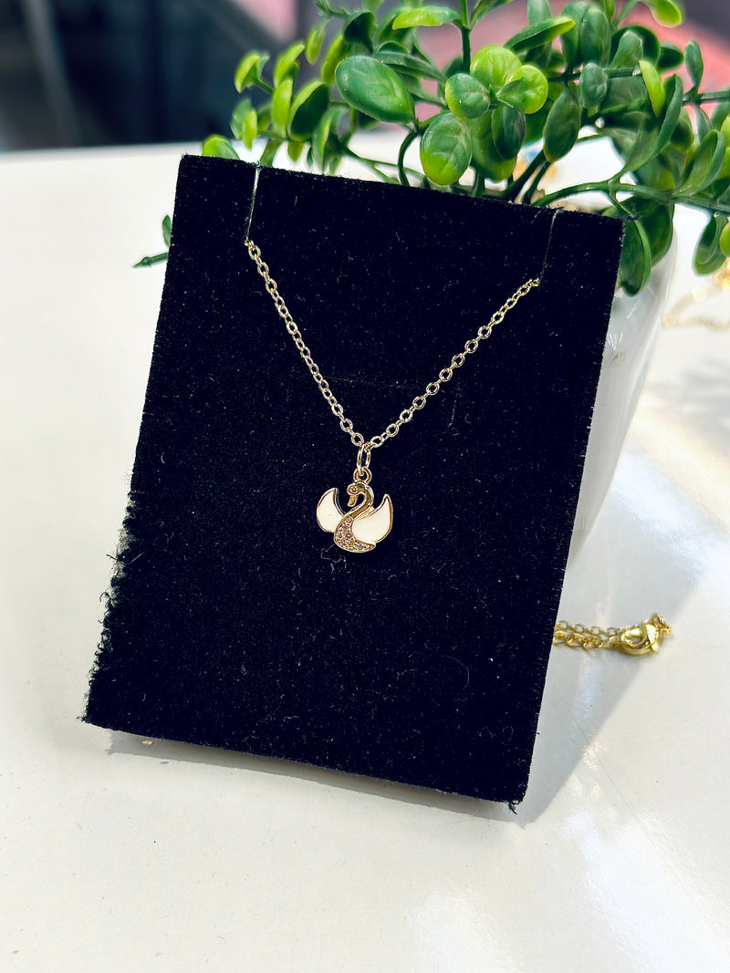 Alani Pendant