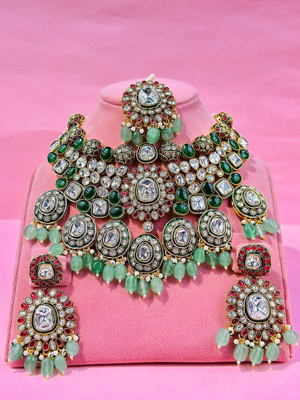 vama necklace set