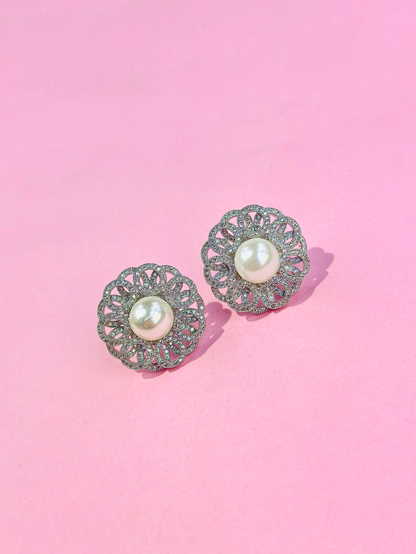 elena studs