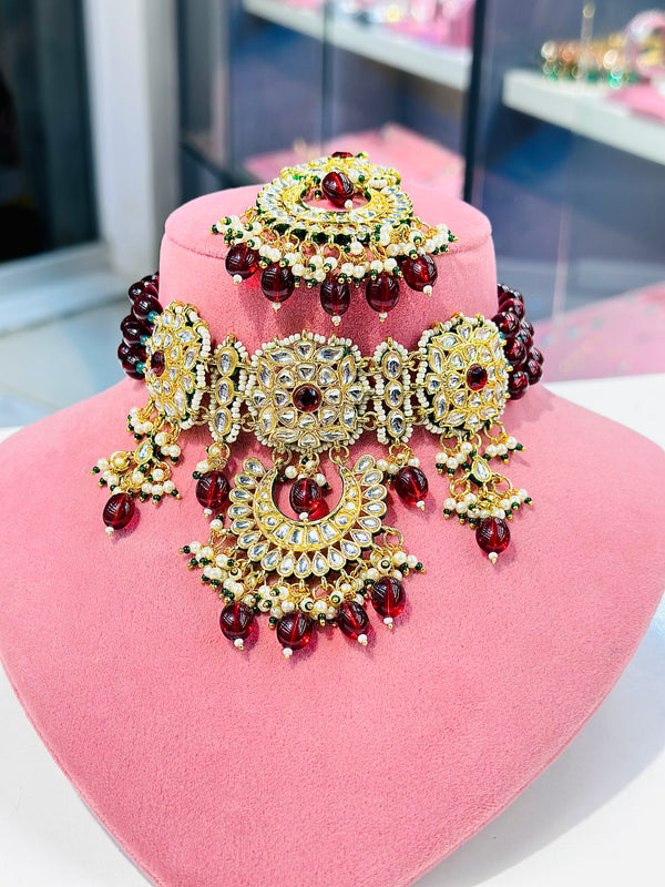 Noorani Choker Set