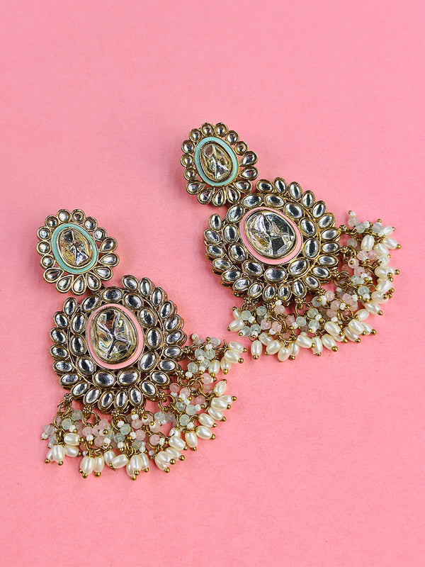 arti kundan earrings