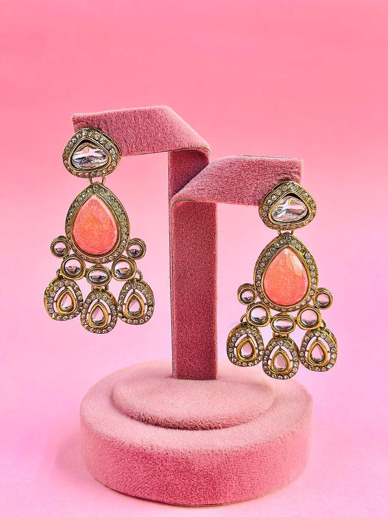 hoor kundan earrings