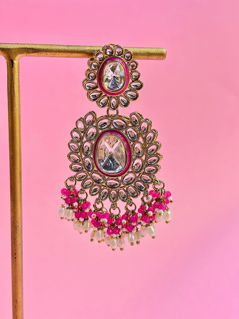 arti kundan earrings