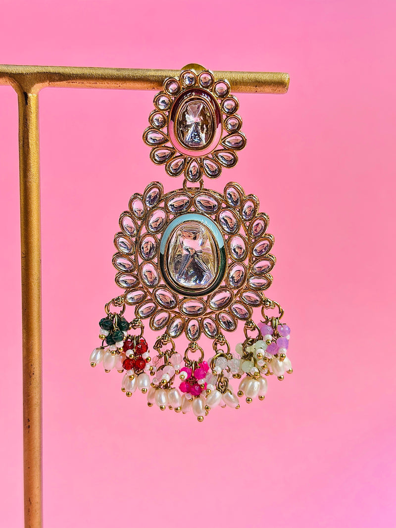 arti kundan earrings