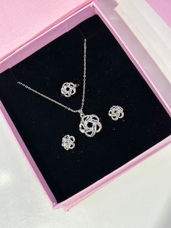 Sutton Locket Set