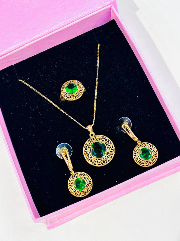 Noelle Locket Set