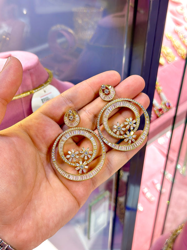 Freya Earrings ( Golden )