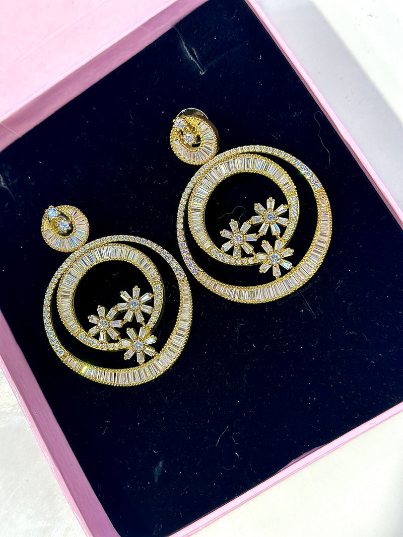 Freya Earrings ( Golden )