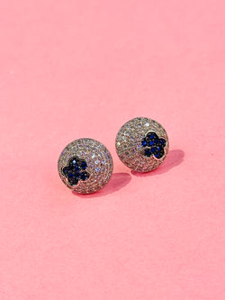 aureloe studs