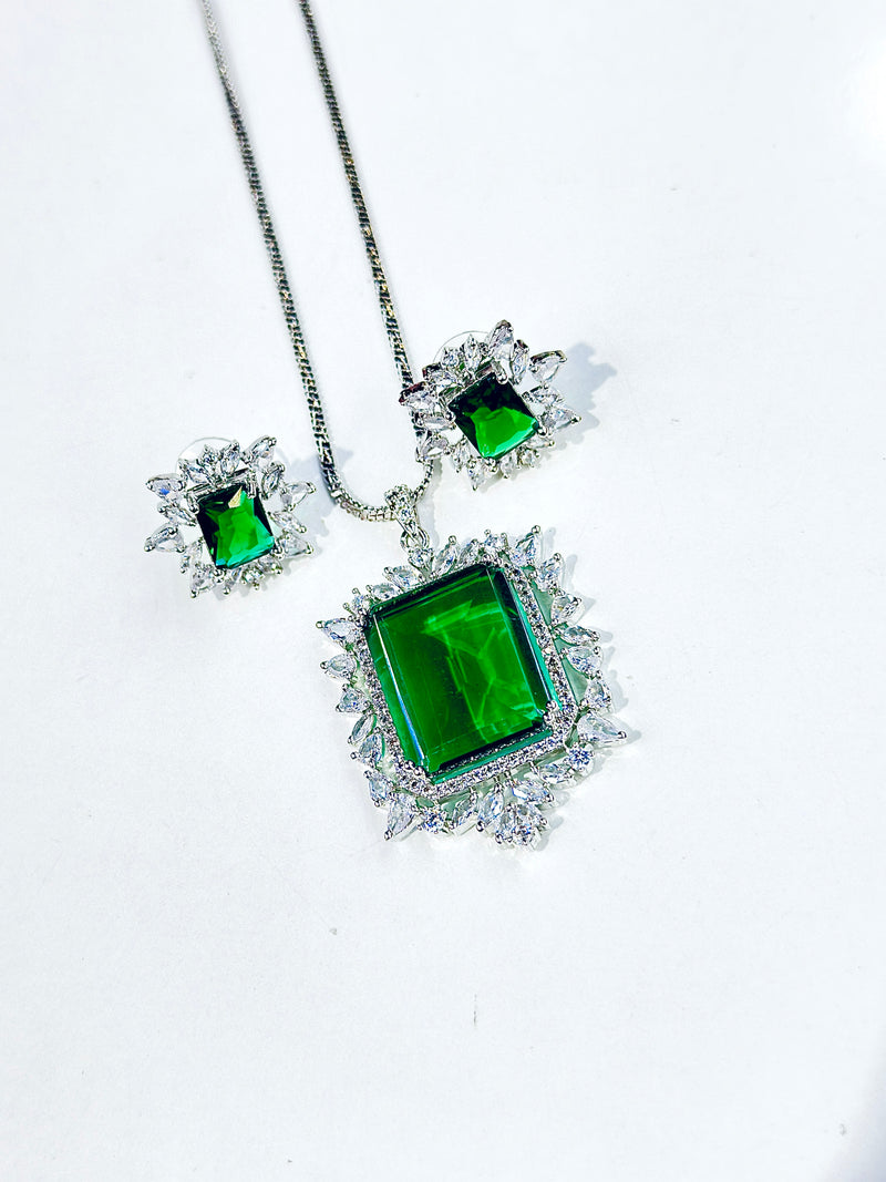 Celia Locket Set