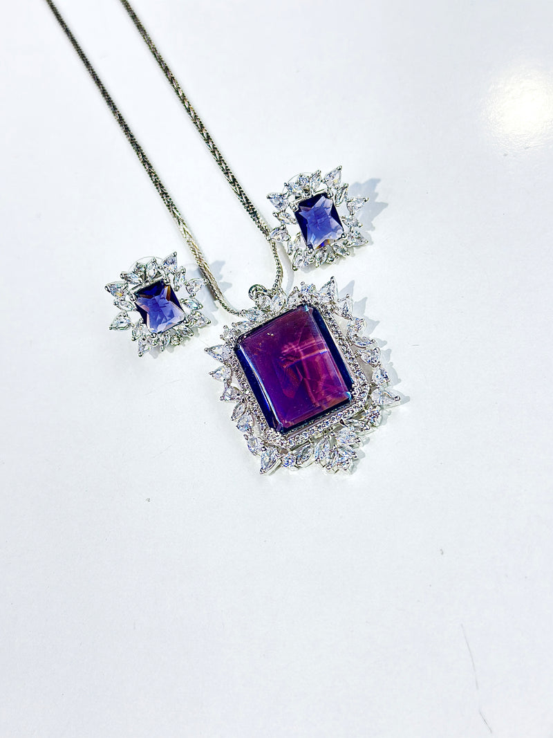 Celia Locket Set