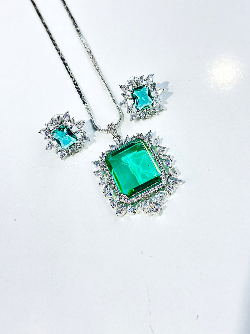 Celia Locket Set