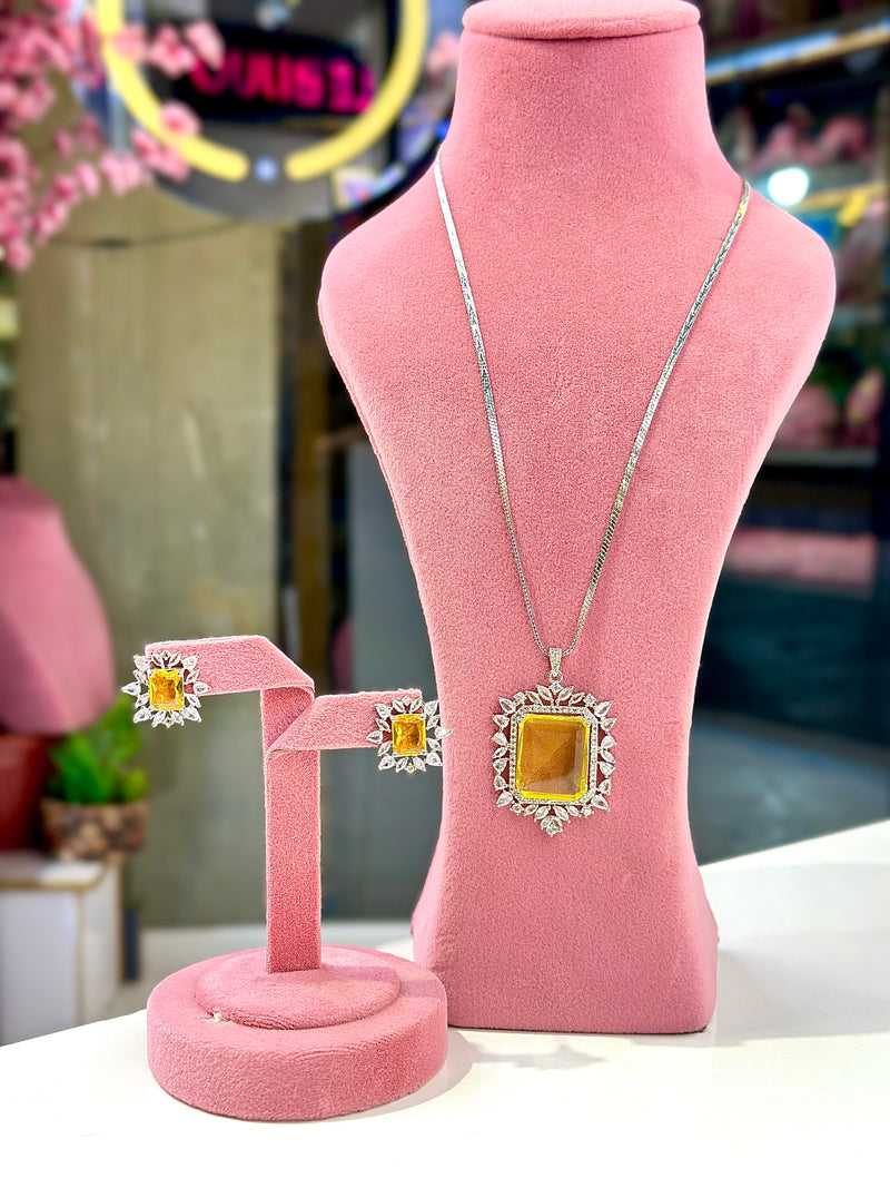 Celia Locket Set