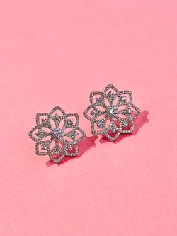 aaminah studs