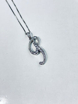 P alphabet pendant