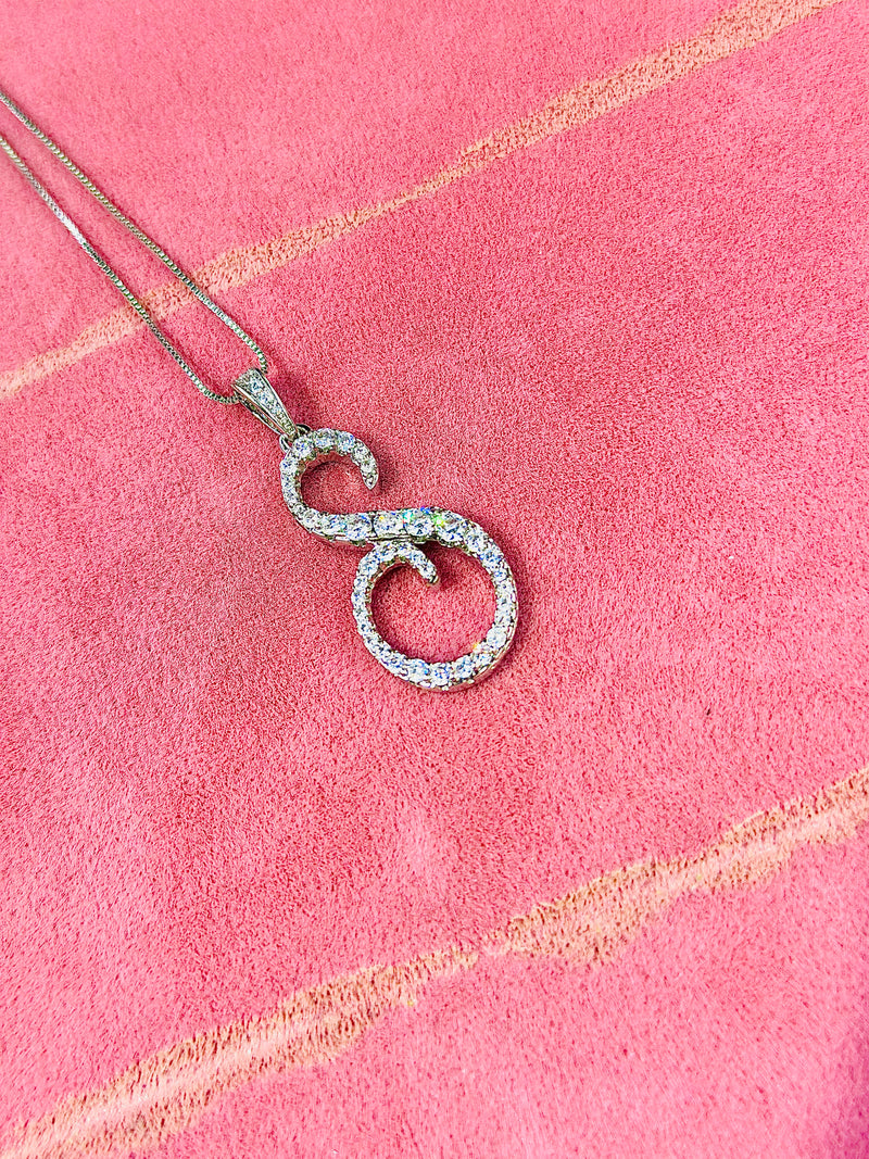 S alphabet pendant