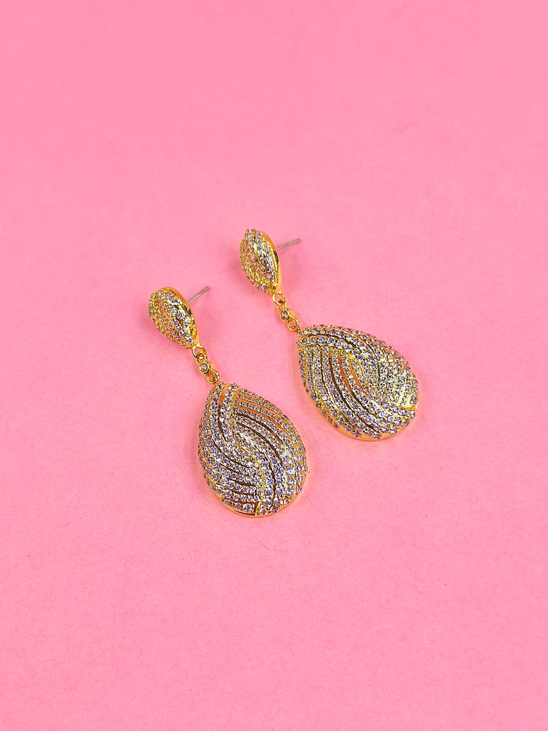 eira earrings