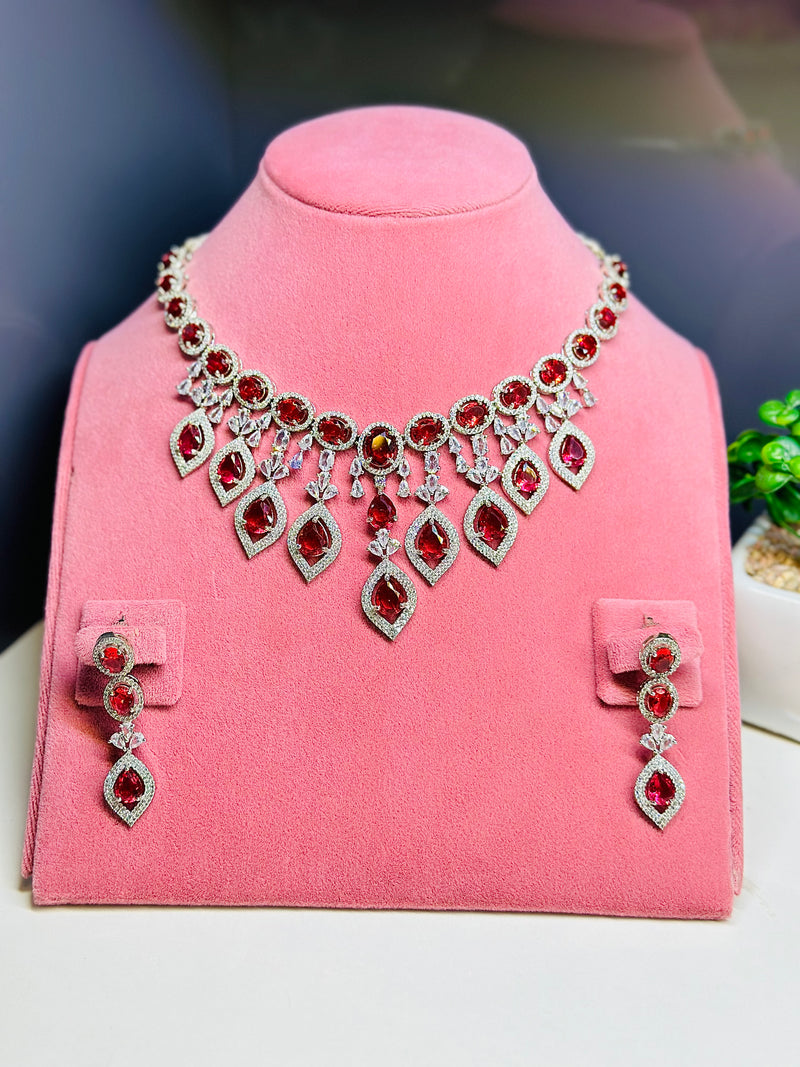 Delaney Set ( Red )