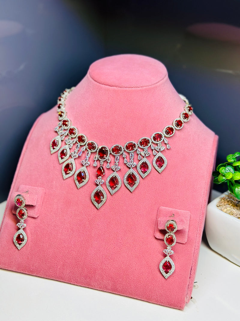 Delaney Set ( Red )