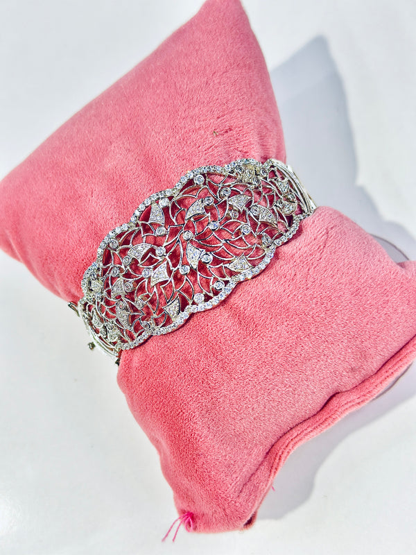 Salome Designer Handcuff