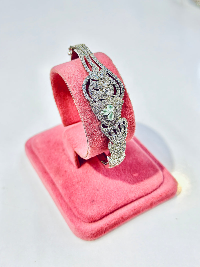 Magolia Designer Handcuff