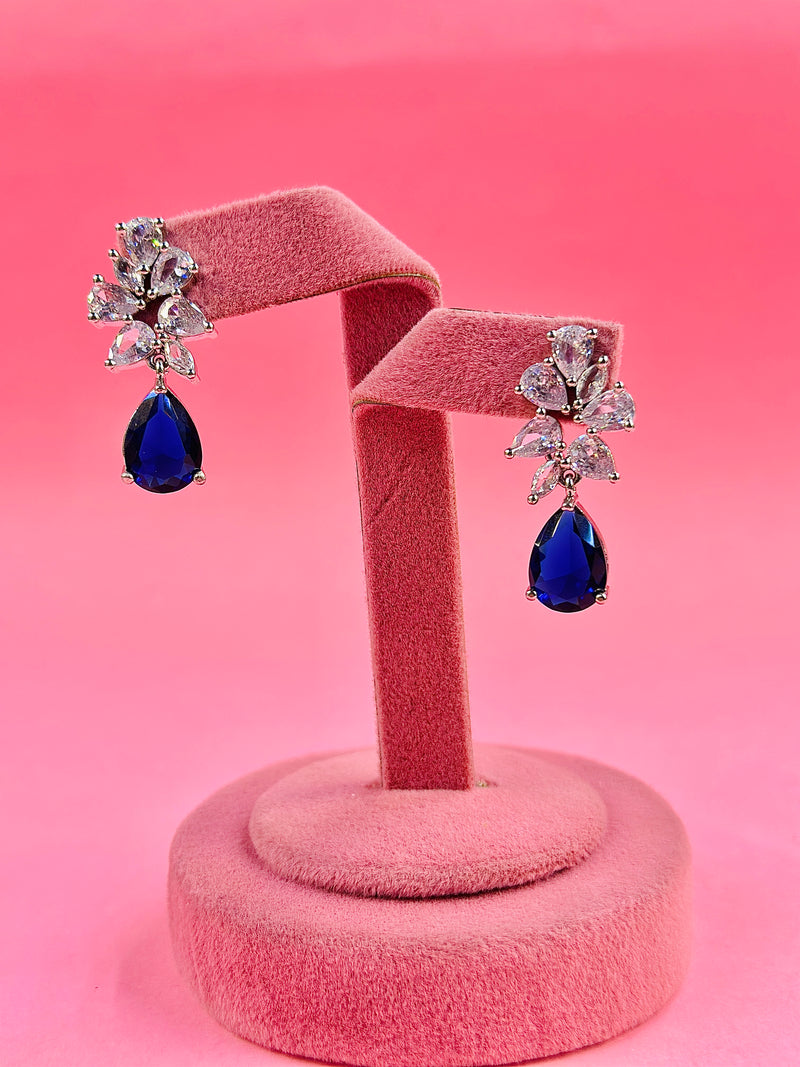 hollie Earrings