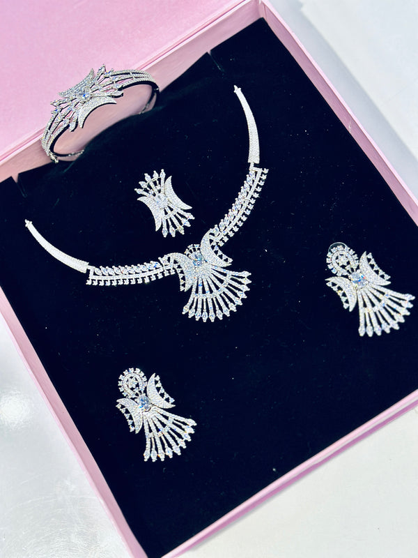 Axelle Designer Set