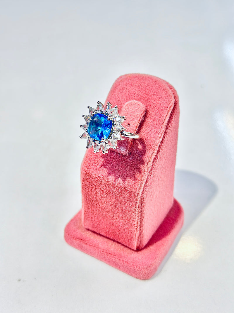 Axelle Adjustable Ring