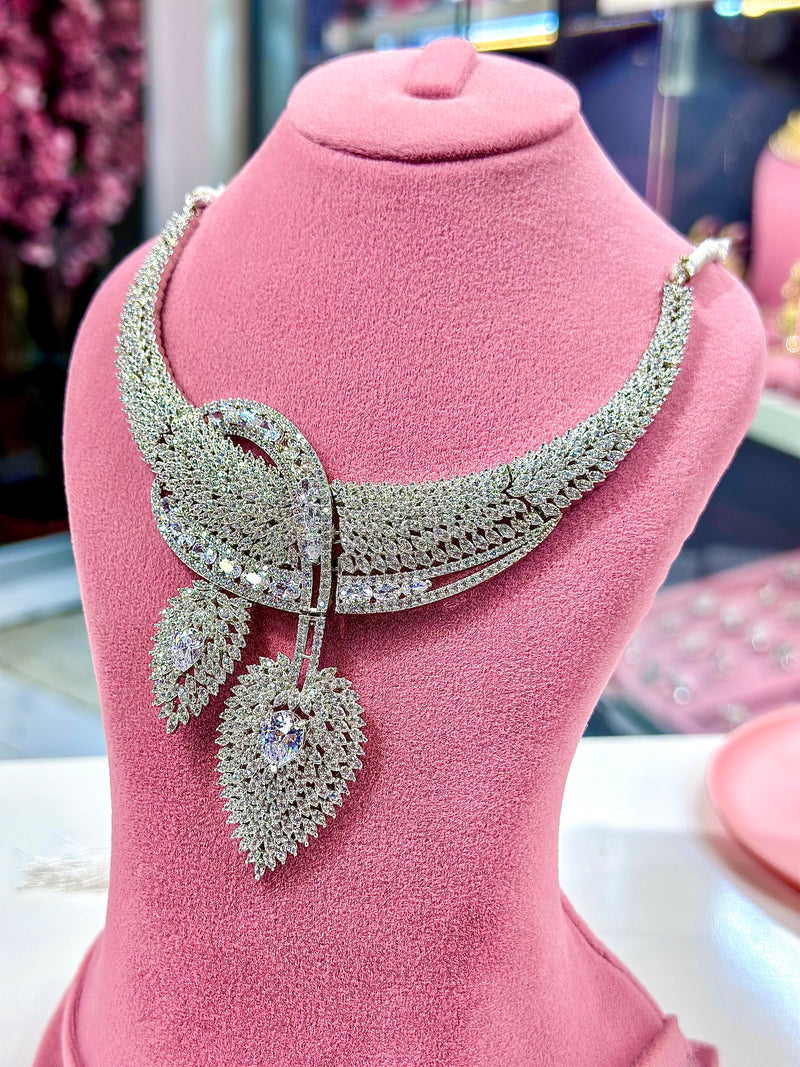 Alessia Designer Set