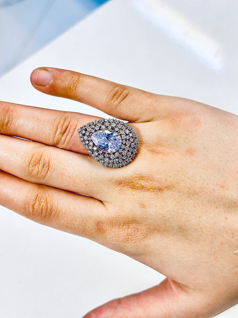 Nellie Ring