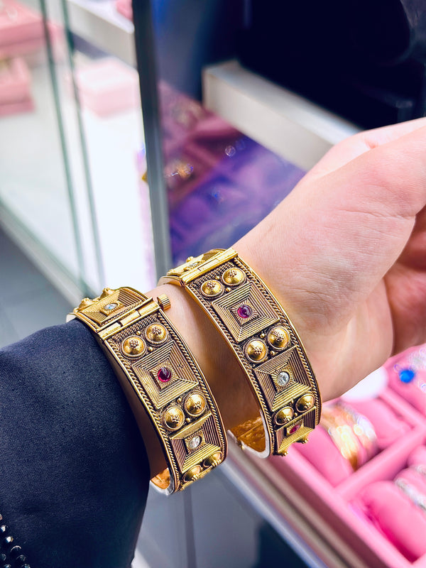Rashi Bangle's