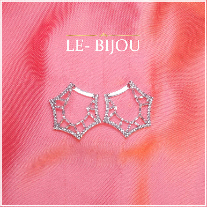 Eleanor STuds