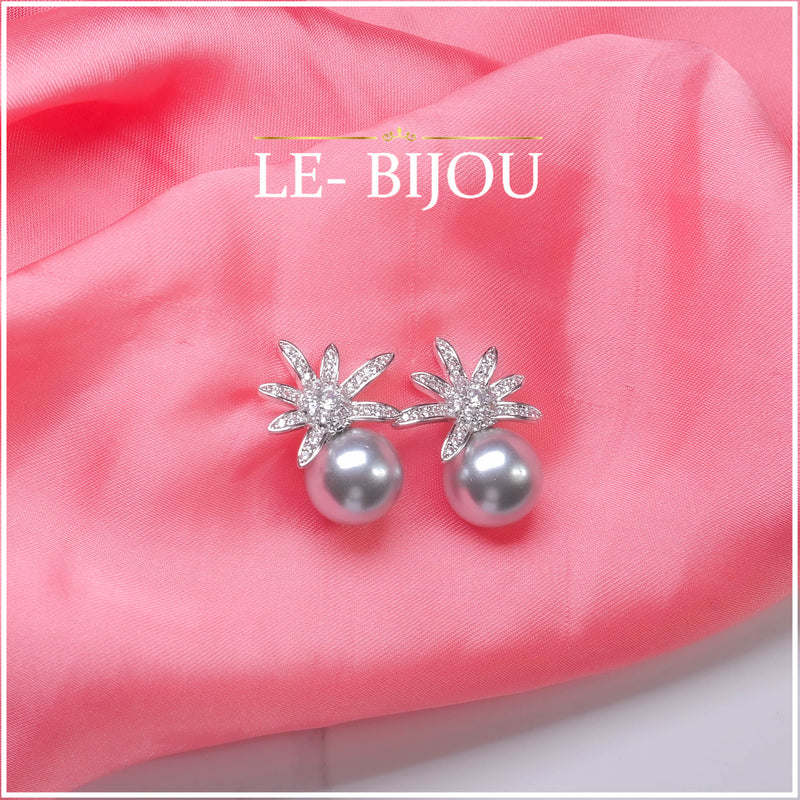 alakmini STuds