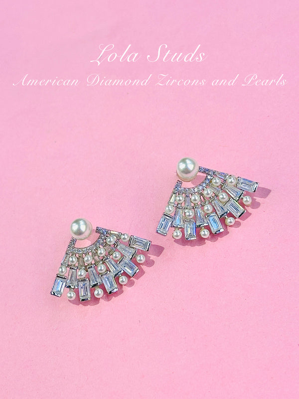 lola studs