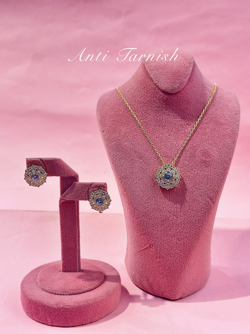cora locket set