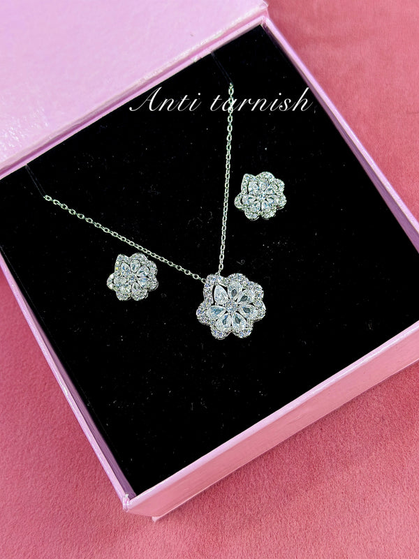 daisy locket set