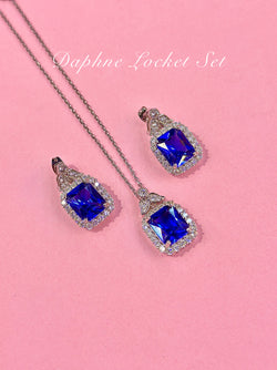 daphne locket set