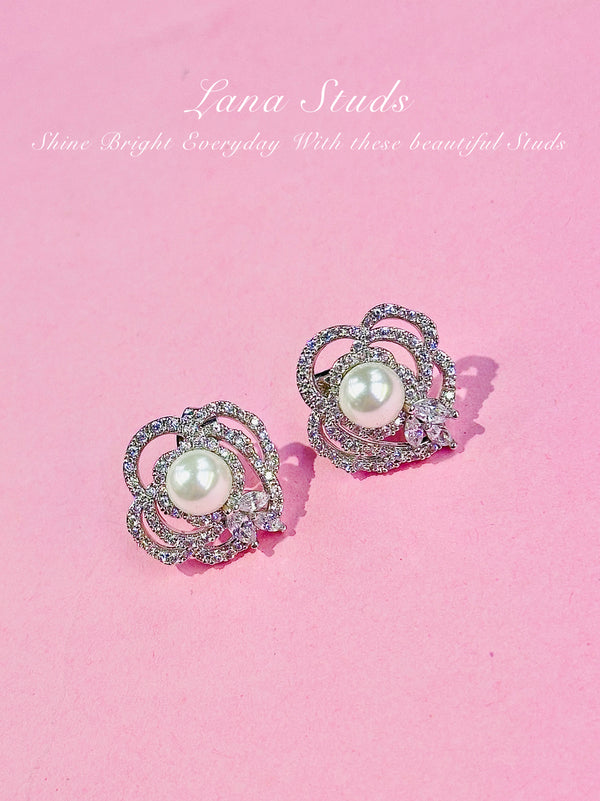 lana studs