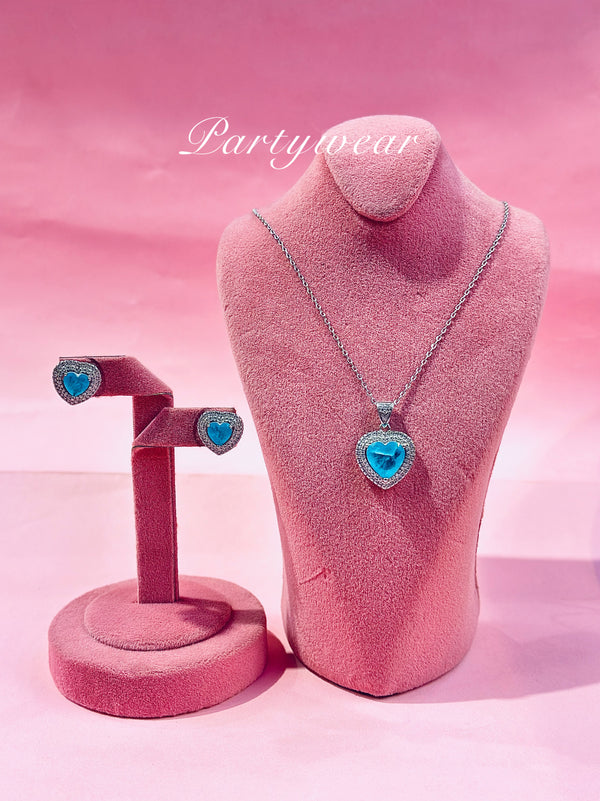 bella locket set