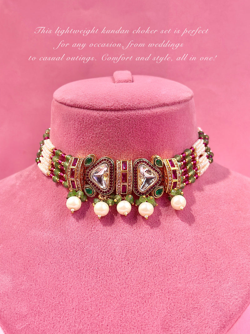 vera choker set